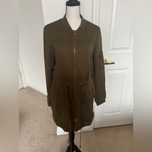 Olive Green Jacket - Picture 3 of 9